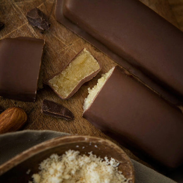 Abbildung des Marzipanbrot mit Vollmilchchokolade